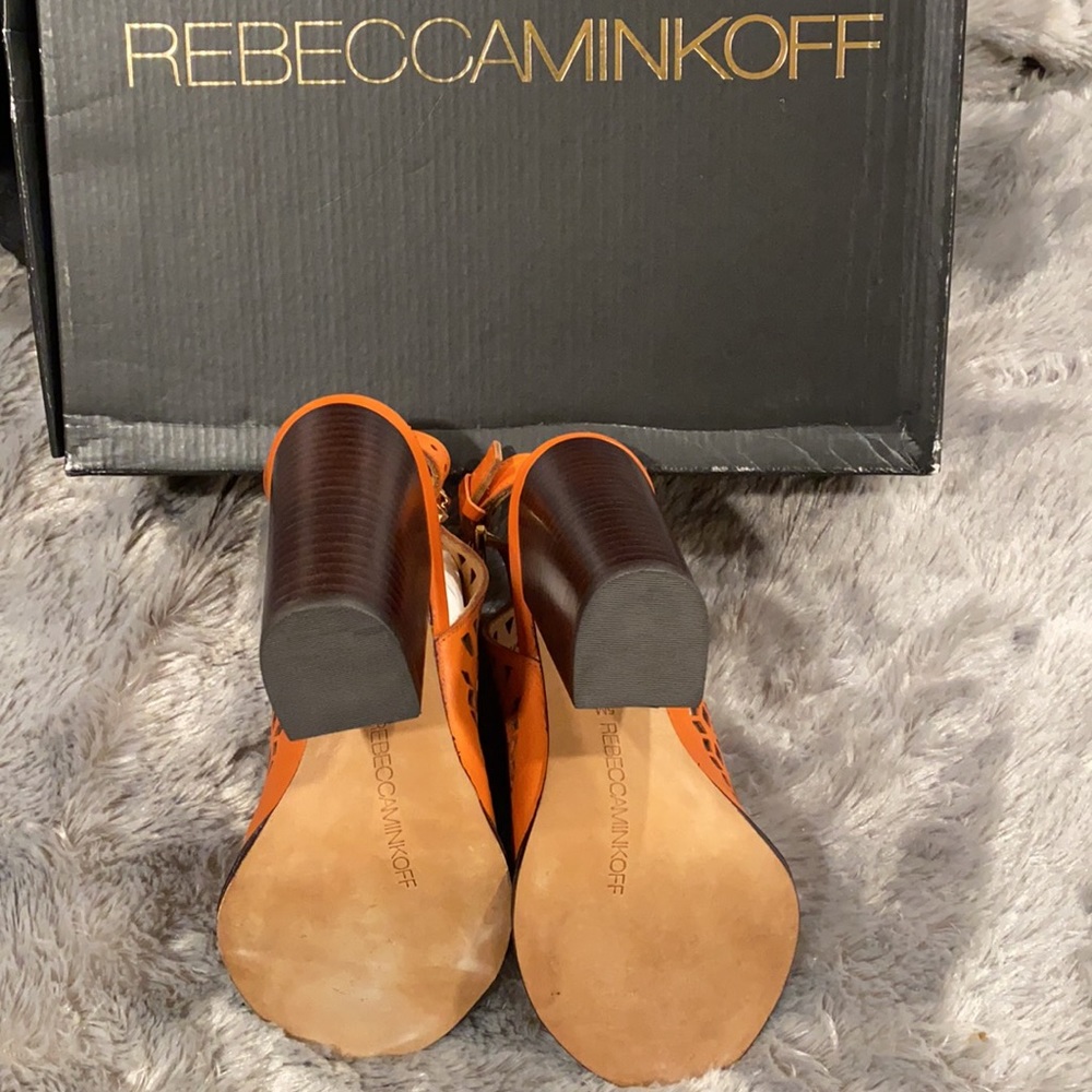 Rebecca Minkoff Laser Cut - Size 5 - Picture 3 of 8